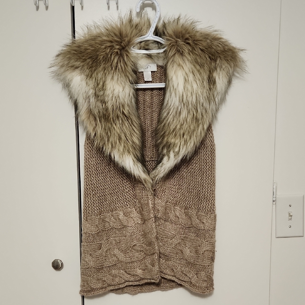 Ann Taylor Brown Knit Vest with Faux Fur Collar